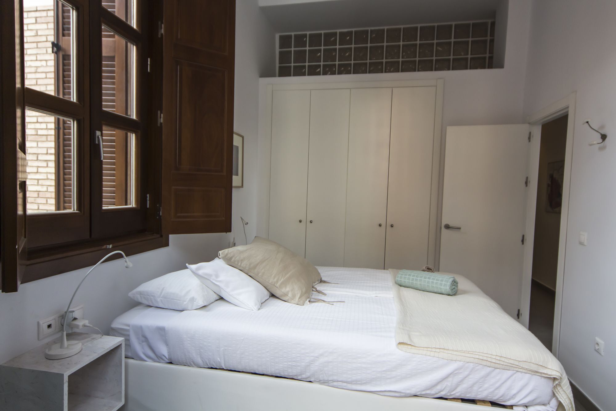 Apartamentos Malaga Picasso Екстер'єр фото